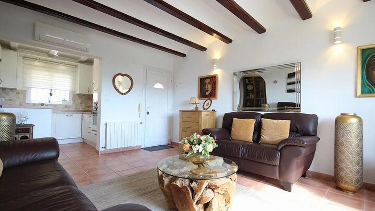 Properties for sale and rent in Spain photo 4