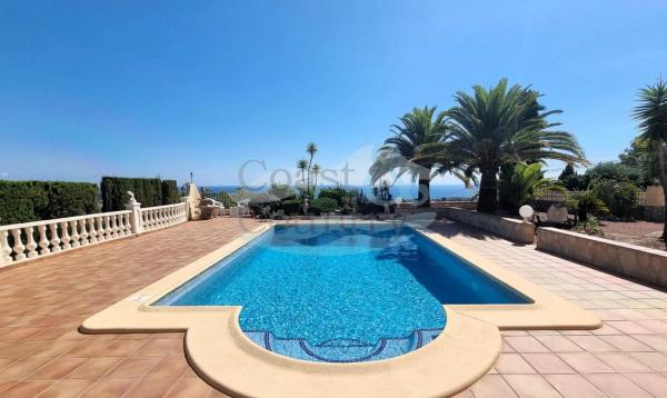 Chalet independiente en venta en La Viña - Montemar - San Jaime, Benissa
 photo 1