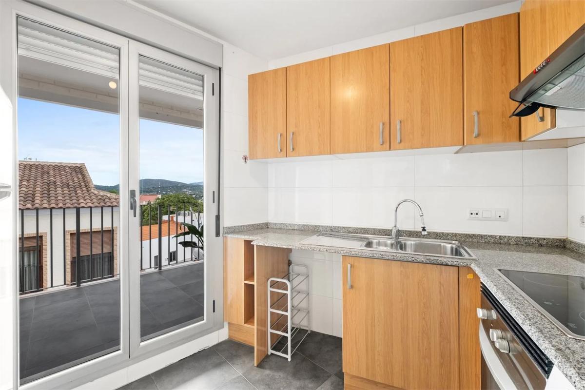 Продажа квартиры на Calle Doctor Fleming, Бенисса
photo 1