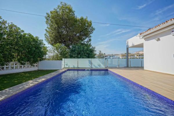 Chalet independiente en venta en Benissa pueblo, Benissa
 photo 3