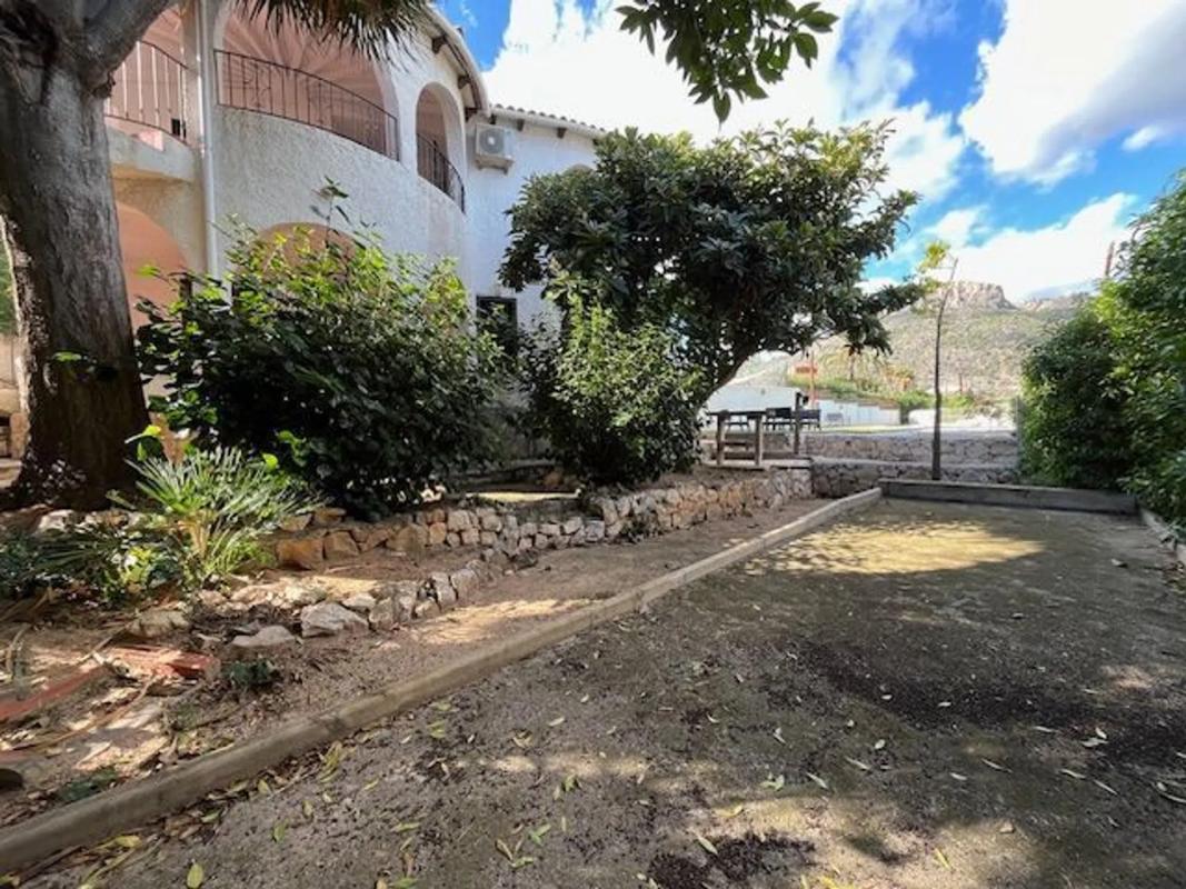 Propiedades en venta y alquiler en España photo 2