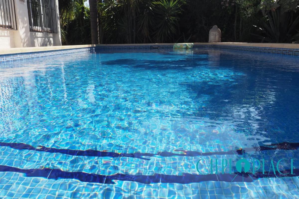 Properties for sale and rent in Spain photo 2