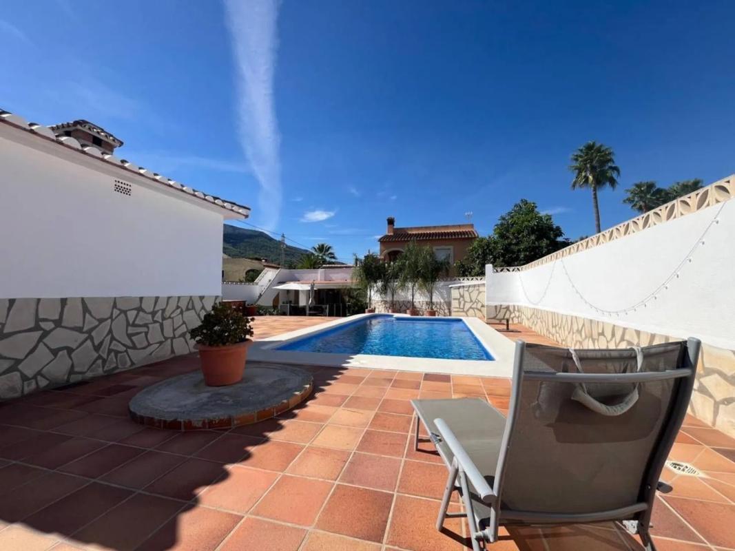 Venta de chalet independiente en Calle Bresquiller, Denia
photo 1