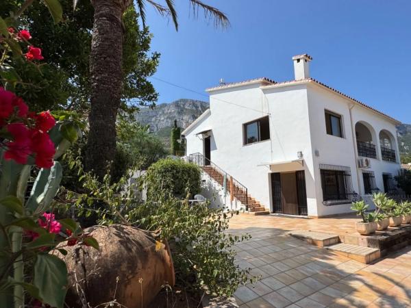 Chalet independiente en venta en El Montgó, Denia
 photo 4