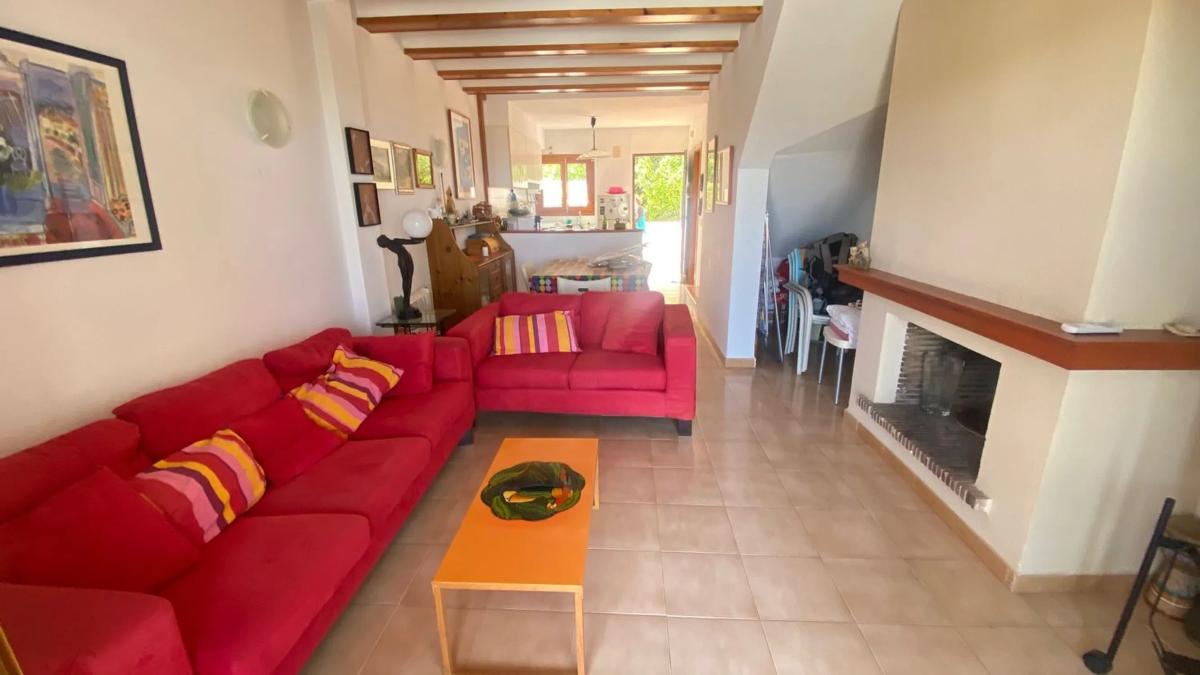 Propiedades en venta y alquiler en España photo 1