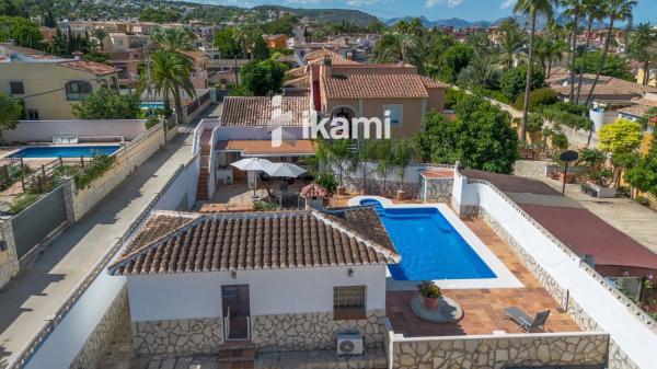 Chalet independiente en venta en Calle Bresquiller, Denia
 photo 3