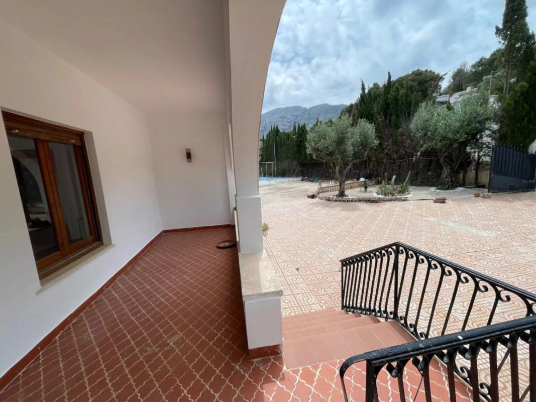 Properties for sale and rent in Spain photo 2
