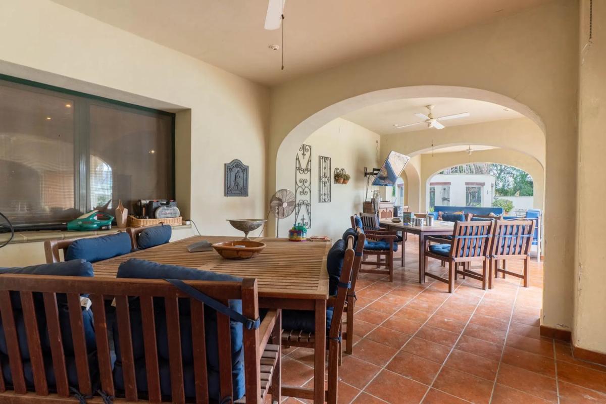 Properties for sale and rent in Spain photo 5