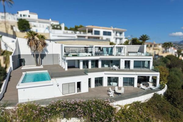 Chalet independiente en venta en Teulada, Teulada
photo 1