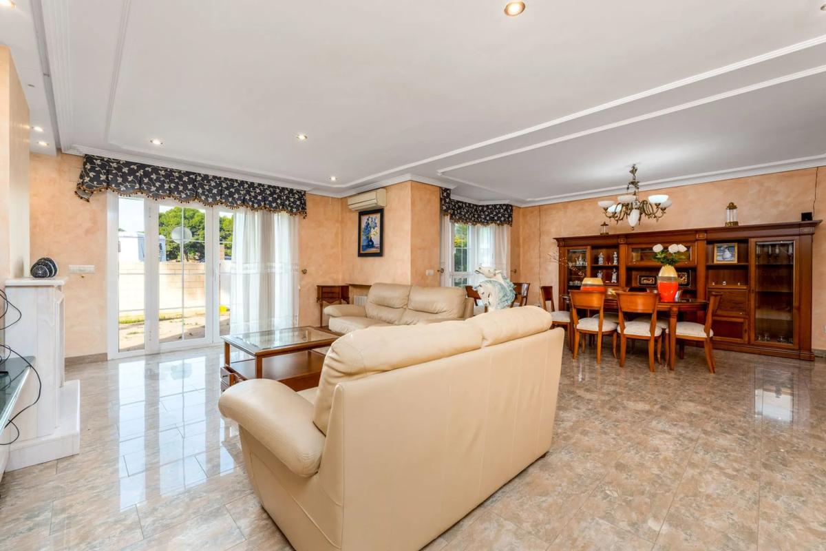 Sale of independent chalet in Calle Marina Alta, Alfaz del Pi
 photo 2