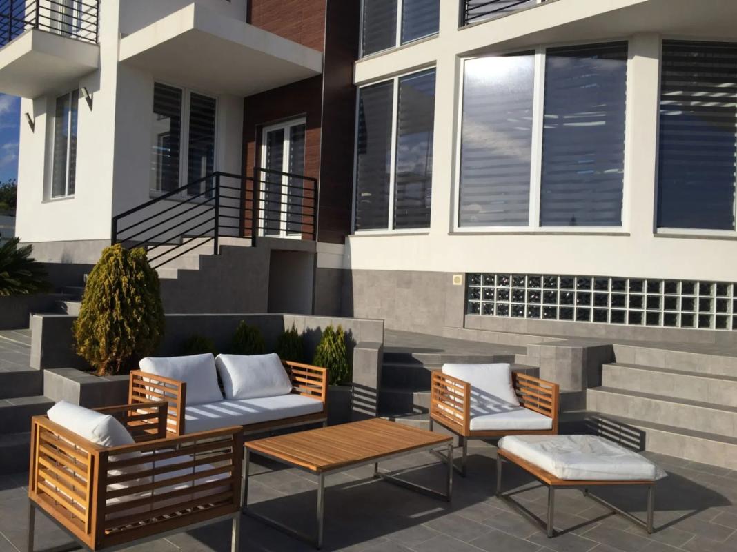 Properties for sale and rent in Spain photo 2