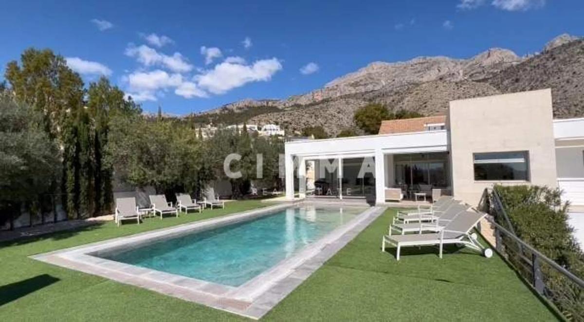 Propiedades en venta y alquiler en España photo 3