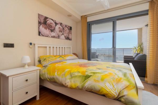 Apartment for sale in  Zona de Mascarat, Altea photo 4