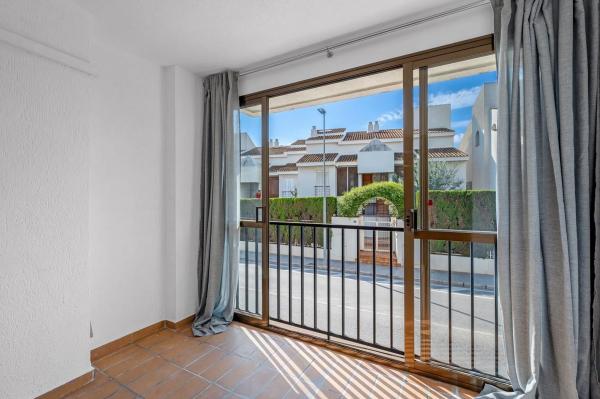 Продажа квартиры на Calle les Piteres, 2, Алтея
 photo 2