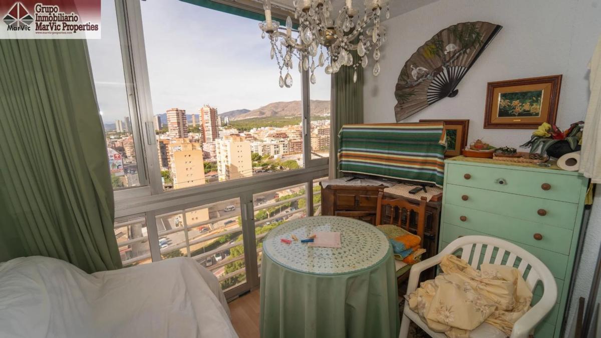 Sale of studio in Avenida de Portugal, Benidorm photo 4