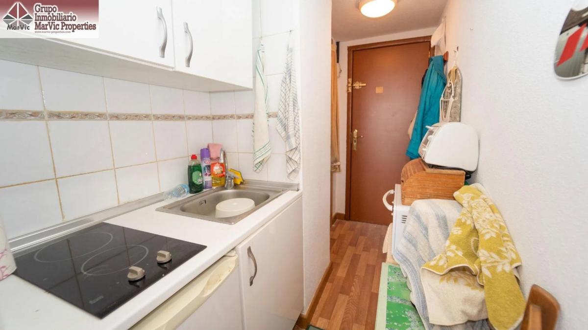 Sale of studio in Avenida de Portugal, Benidorm photo 5