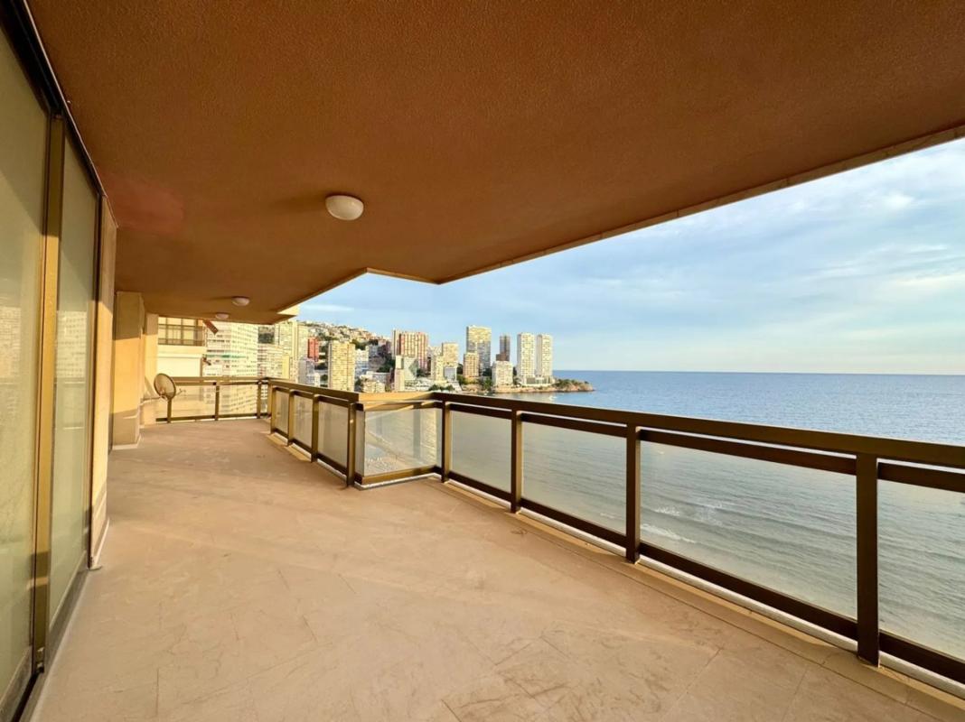 Venta de piso en Playa de Levante, Benidorm
photo 3