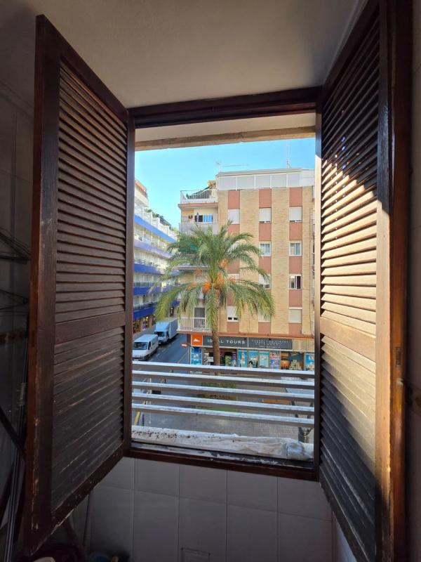 Sprzedaż mieszkania w Calle de Antonio Ramos Carratalá, Benidorm
 photo 3