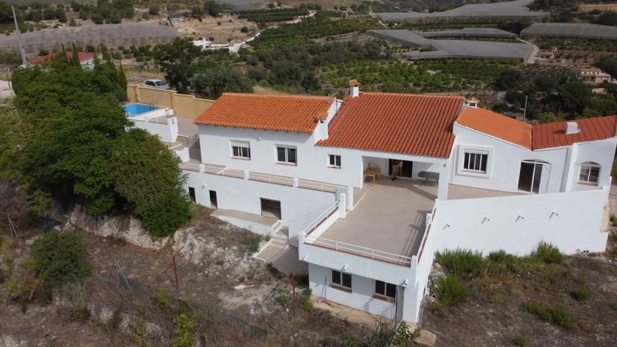 Propiedades en venta y alquiler en España photo 3