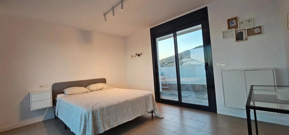 Duplex sale in CL URUGUAI DE, 1, Finestrat photo 1