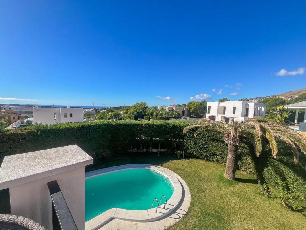 Properties for sale and rent in Spain photo 3