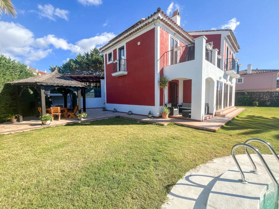 Properties for sale and rent in Spain photo 4