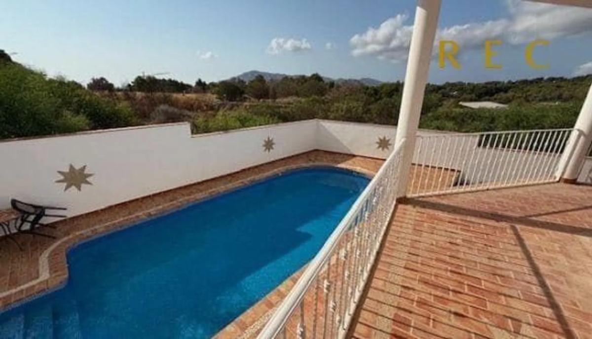 Properties for sale and rent in Spain photo 4