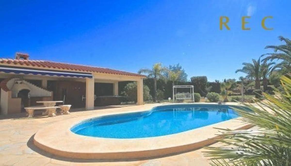 Properties for sale and rent in Spain photo 3