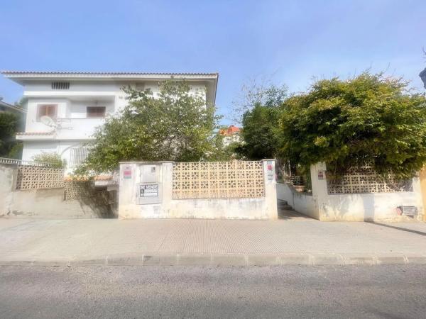 Chalet adosado en calle Sant Rafel photo 3
