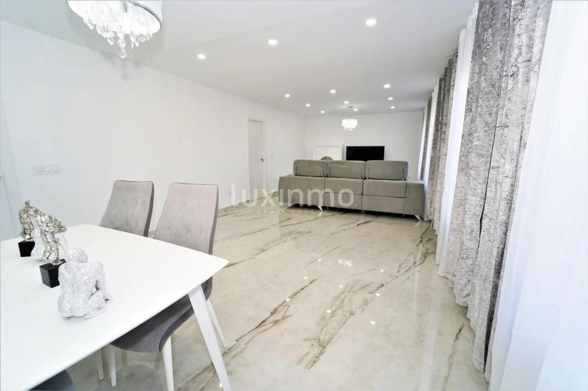 Properties for sale and rent in Spain photo 3