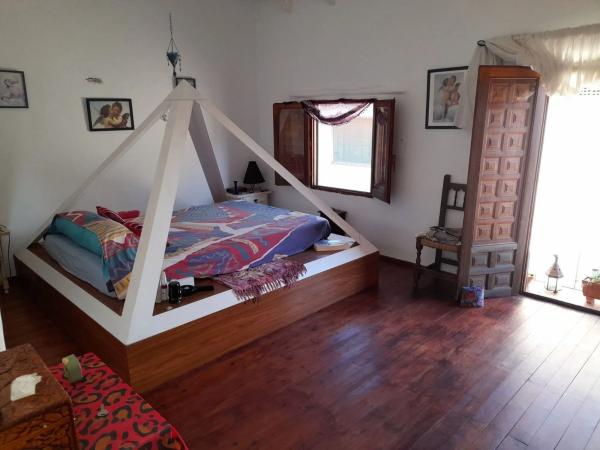 Casa de pueblo en calle Cirineo photo 1