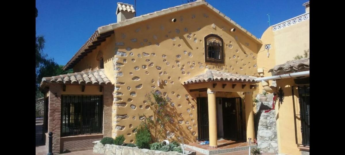 Propiedades en venta y alquiler en España photo 2