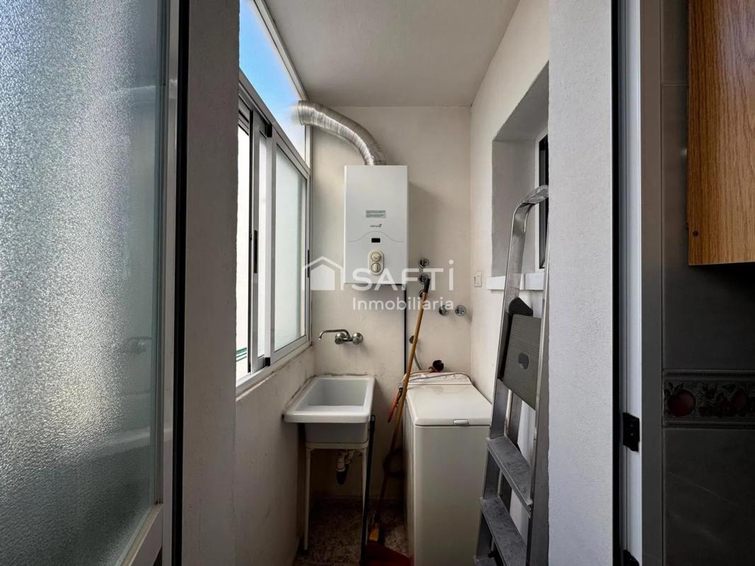 Venta de piso en Paseo de la Constitución s/n, Pinoso
photo 5