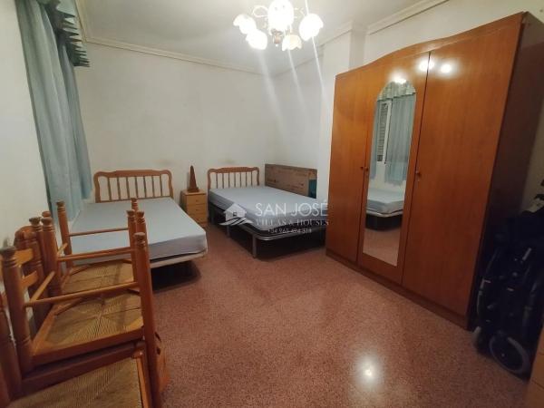 Apartment for sale in Novelda, Novelda thumbnail 1