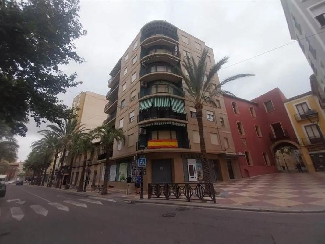 Venta de piso en Avenida Constitucion, Aspe
photo 1