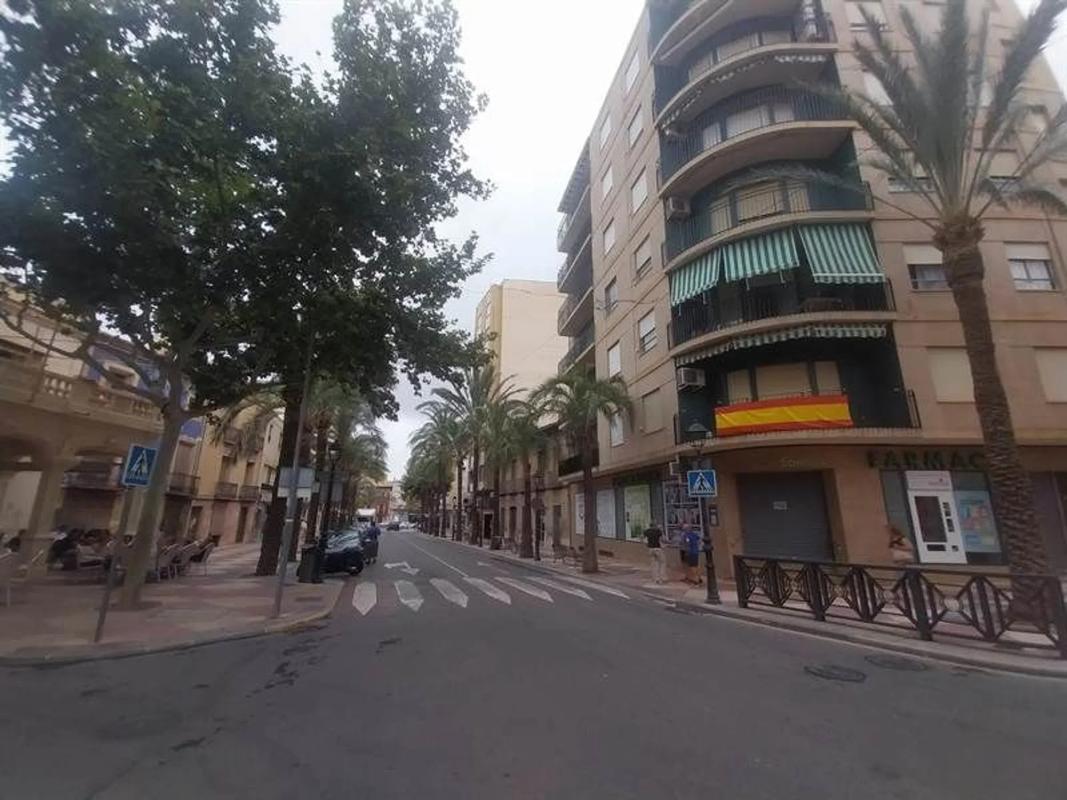 Venta de piso en Avenida Constitucion, Aspe
photo 2