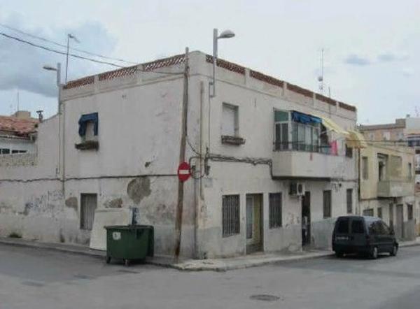 Piso en venta en Calle Miguel Unamuno, Elda
photo 1