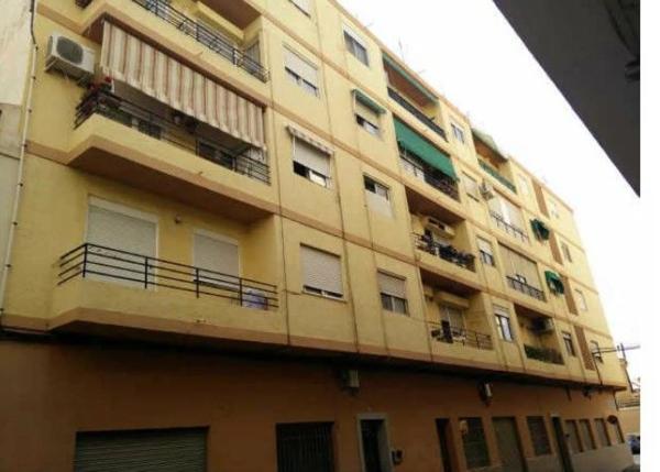 Piso en venta en Calle Milagros Maestre Esteve, Elda
photo 1