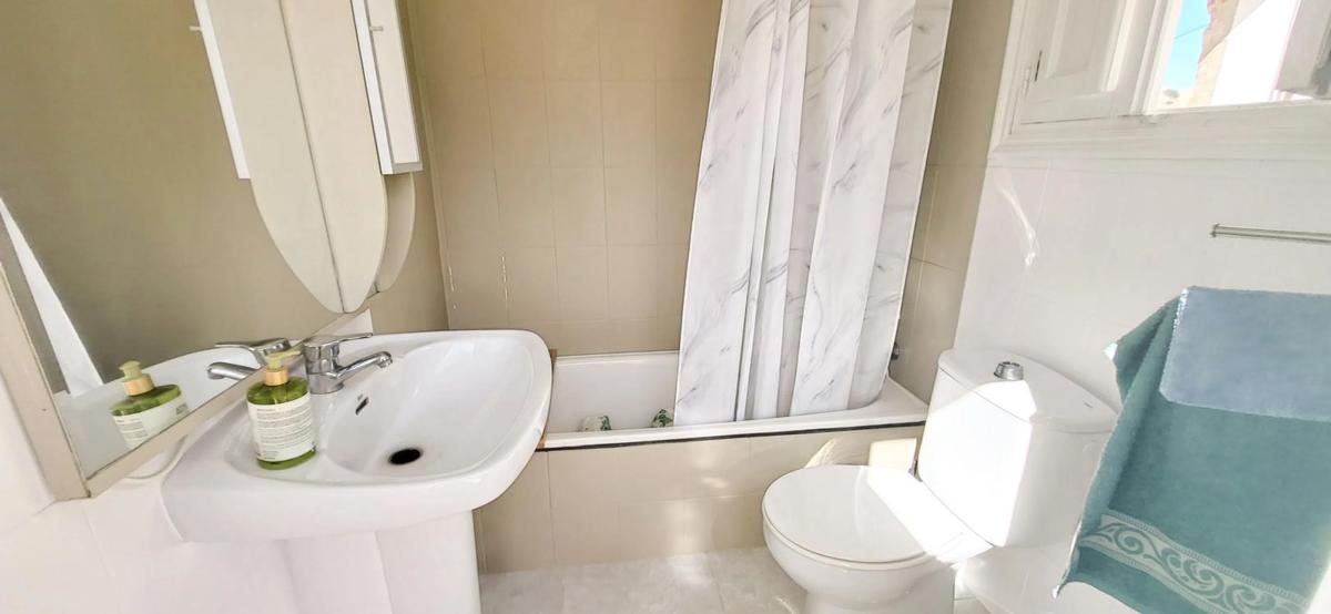 Properties for sale and rent in Spain photo 2