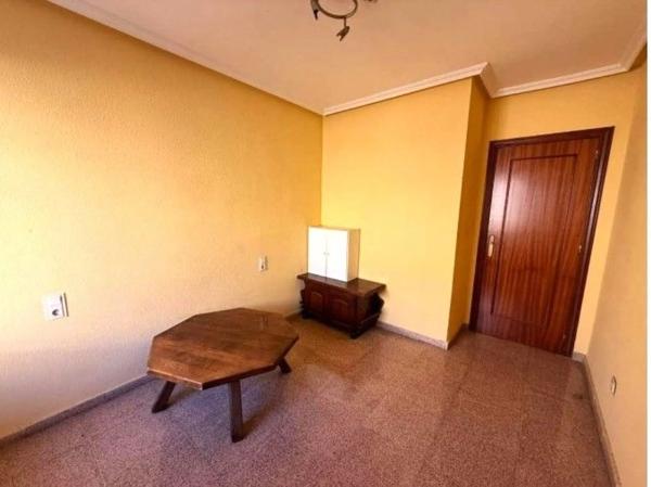 Apartment for sale in Calle Verge del Remei, Novelda thumbnail 1