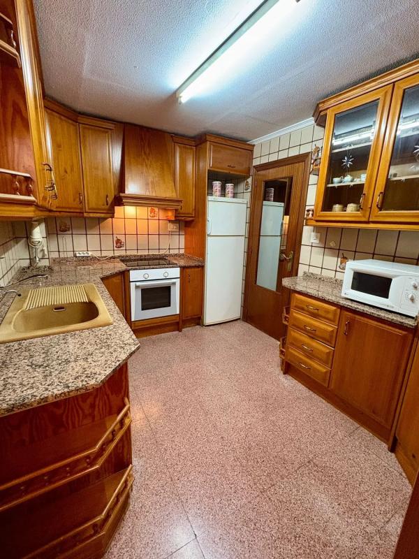 Venta de piso en Calle Zurbarán, Monovar
photo 3