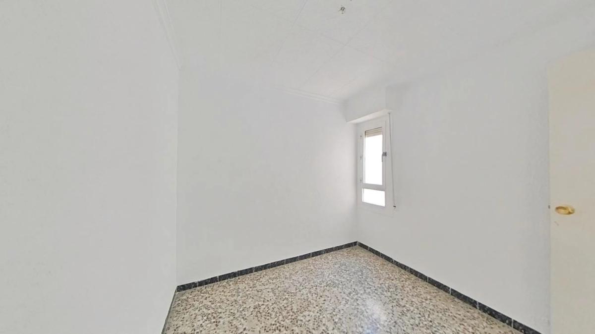 Venta de piso en Fraternidad, Elda
photo 3