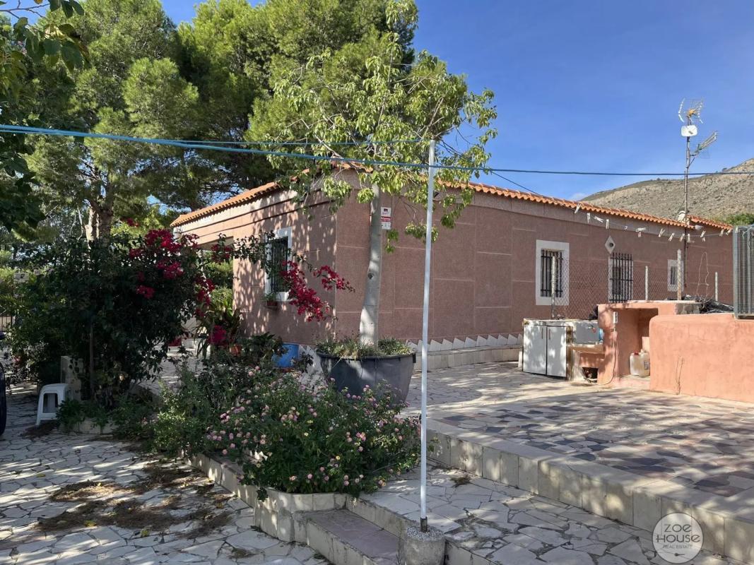 Properties for sale and rent in Spain photo 1