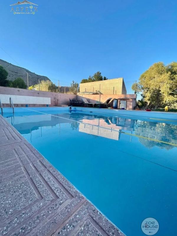 Properties for sale and rent in Spain photo 2