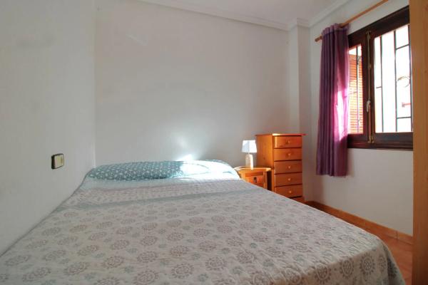 Chalet adosado en Pj Bochiot photo 3