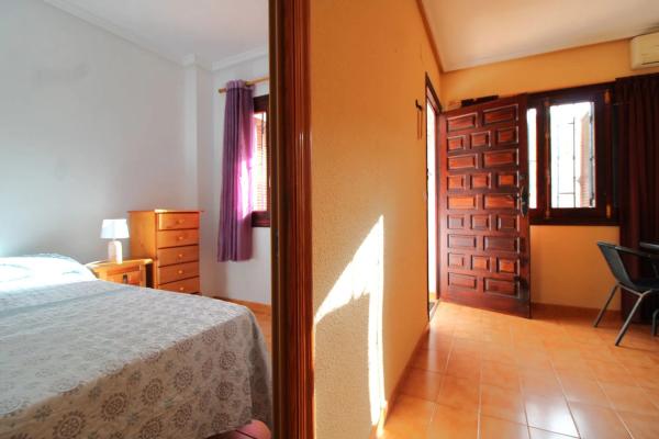 Chalet adosado en Pj Bochiot photo 4