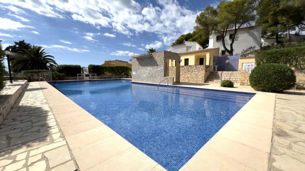 Properties for sale and rent in Spain photo 2