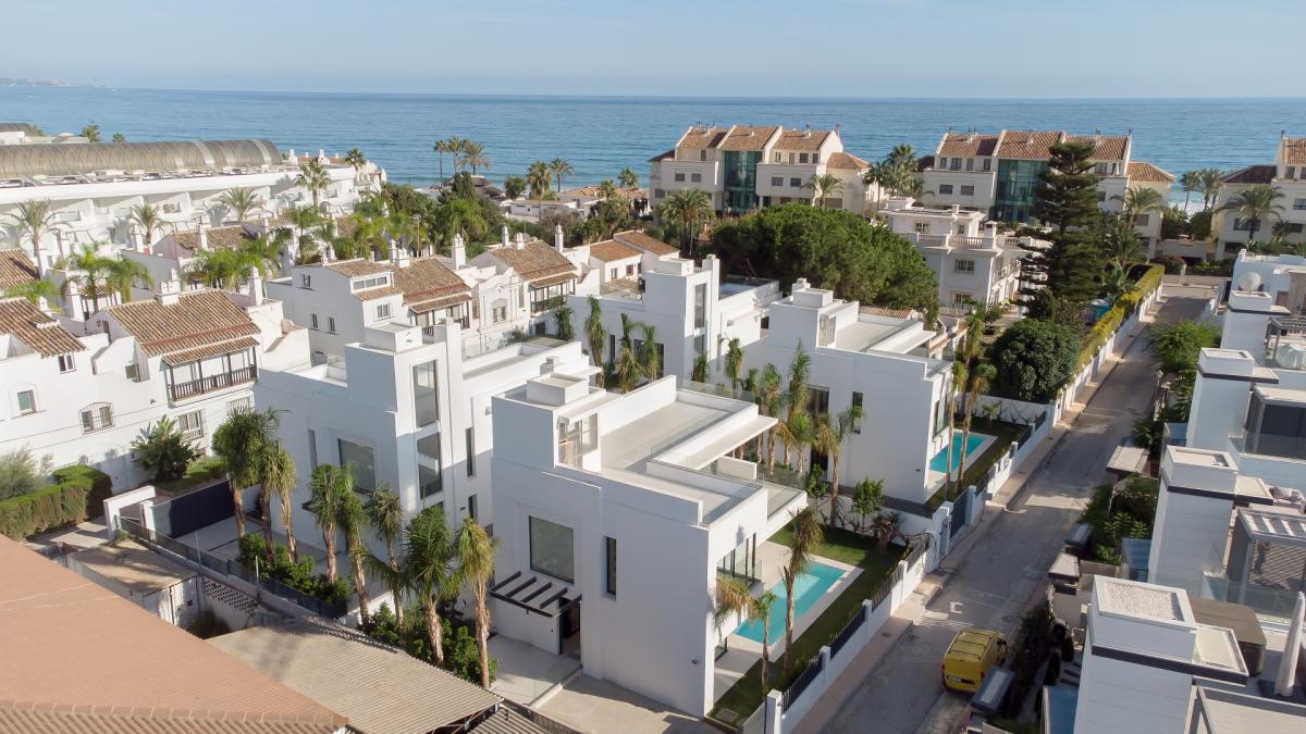 Obra nueva Villa Río Verde en Marbella (Revista) photo 2