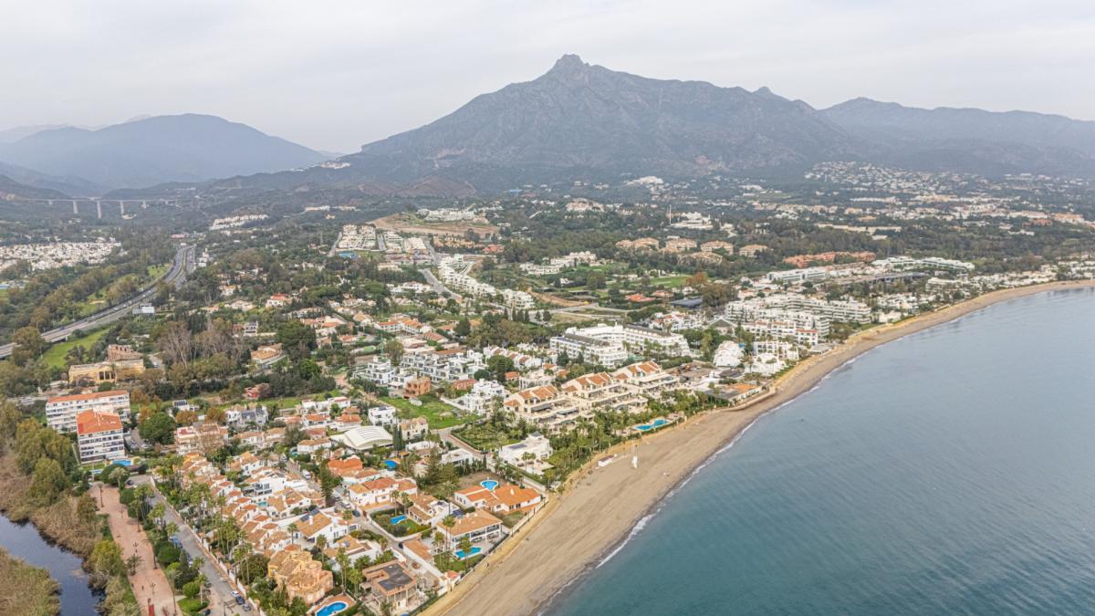 Obra nueva Villa Río Verde en Marbella (Revista) photo 4