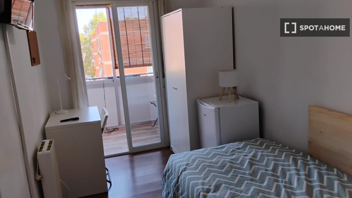 Propiedades en venta y alquiler en España photo 3